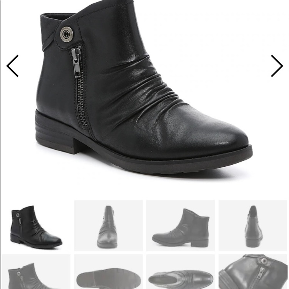 Baretraps  black zippered bootie
